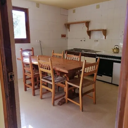 Els Castellans Hostel House *